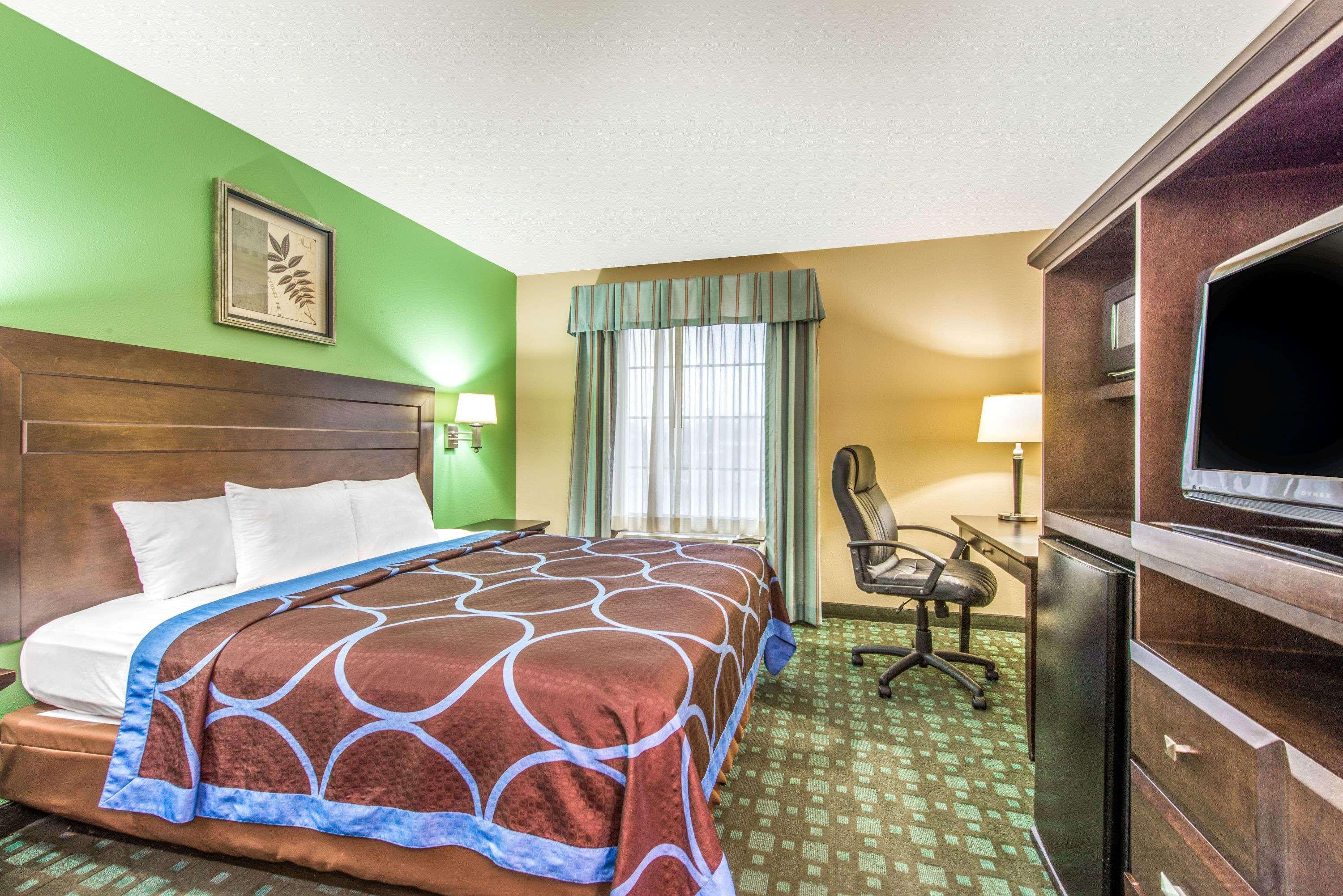 Super 8 By Wyndham Lake Charles/Sulphur Eksteriør billede